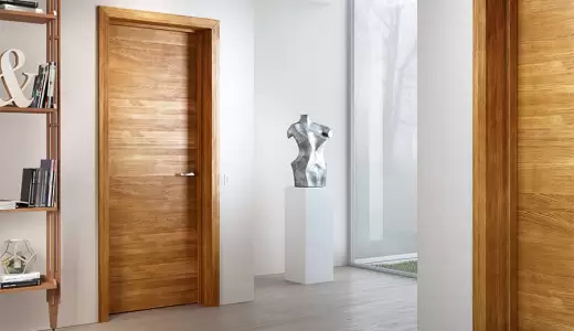 Деревянные двери