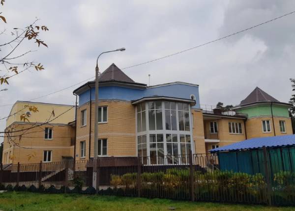 Фасадное остекление детского сада в Королёве