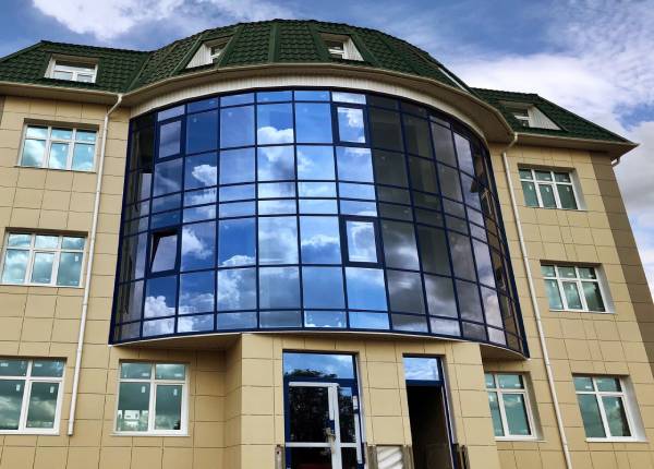 Фасадное остекление многоквартирного дома в Королёве